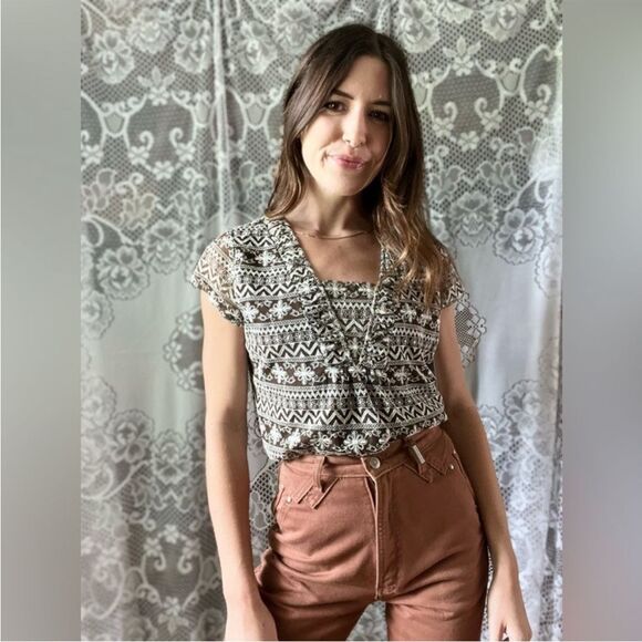 Y2K 2000s Liz Claiborne Floral Embroidered Lace Brown Layered Short Sleeve Top - Picture 3 of 11
